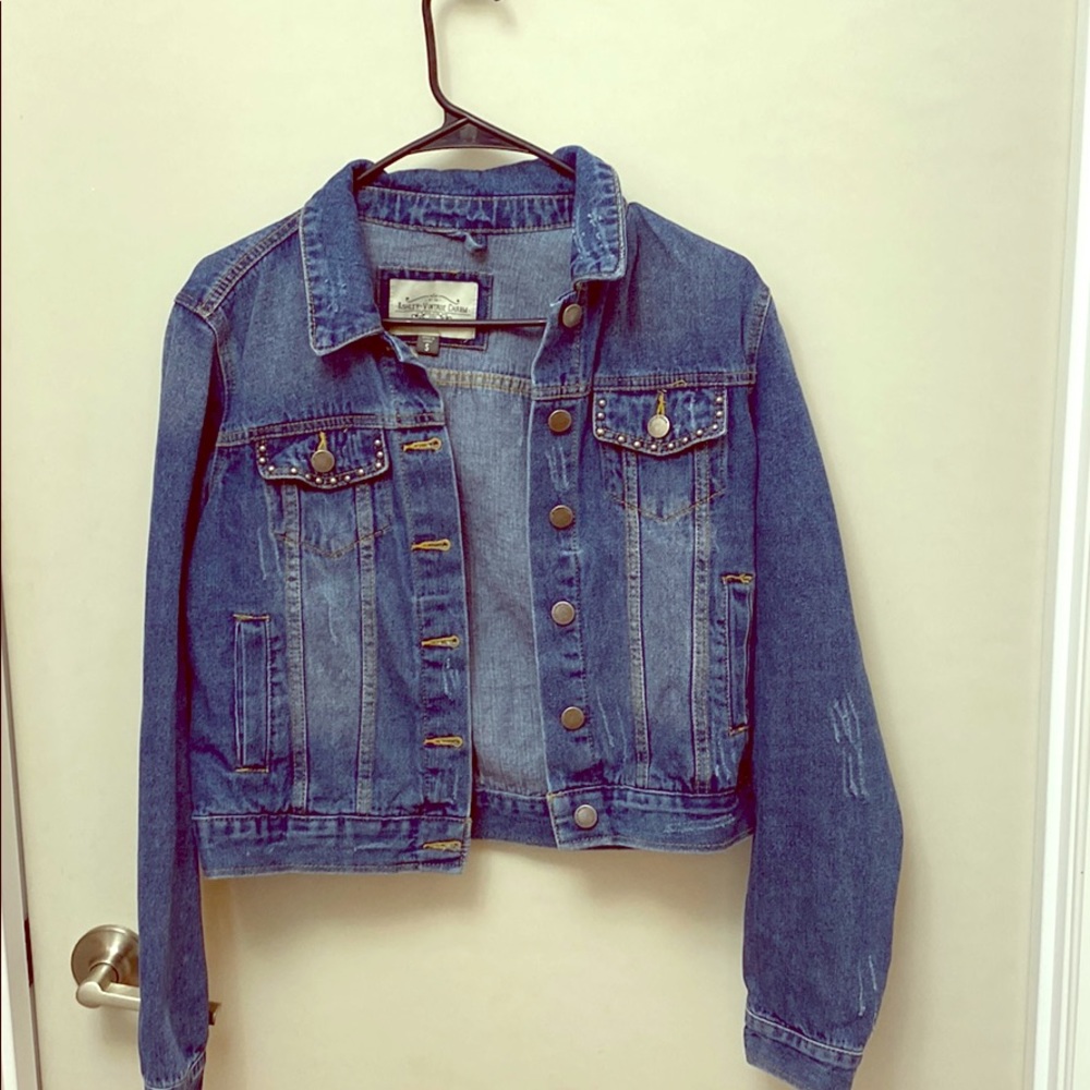 Jean jacket size small
